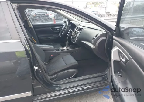 2016 Nissan Altima 2.5 Sv z USA, uszkodzony, nr VIN 1N4AL3AP2GC112452